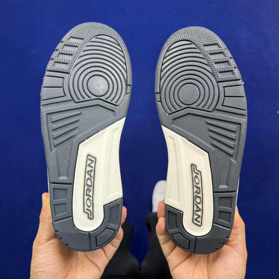 aj312系列 第105色！低帮 黑白蓝粉货号:CD7069-007 尺码:36-46带半码