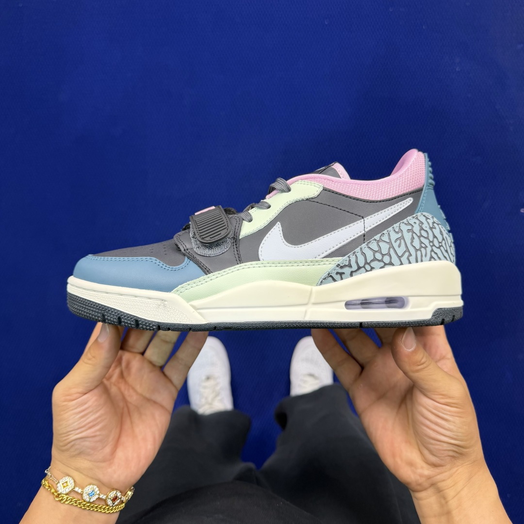 aj312系列 第105色！低帮 黑白蓝粉货号:CD7069-007 尺码:36-46带半码