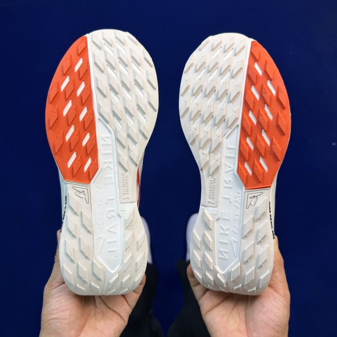 大厂纯原1:1！Nike Pegasus Trail 5 越野跑步鞋公司级 第4色:棕橙货号：DV386