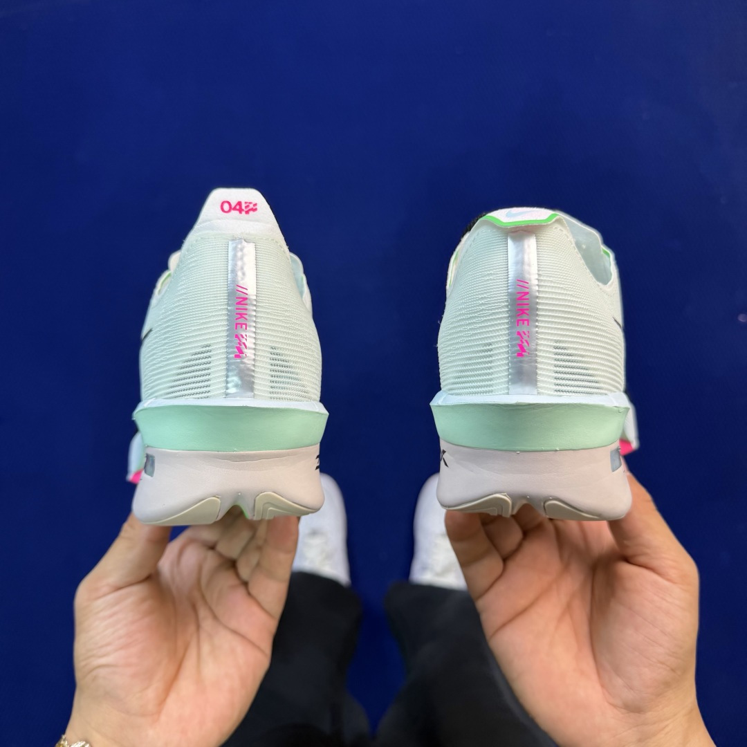 大厂纯原1:1！Nike ZoomX Vaporfly Next% 4 碳板马拉松跑步鞋公司级 第4色: