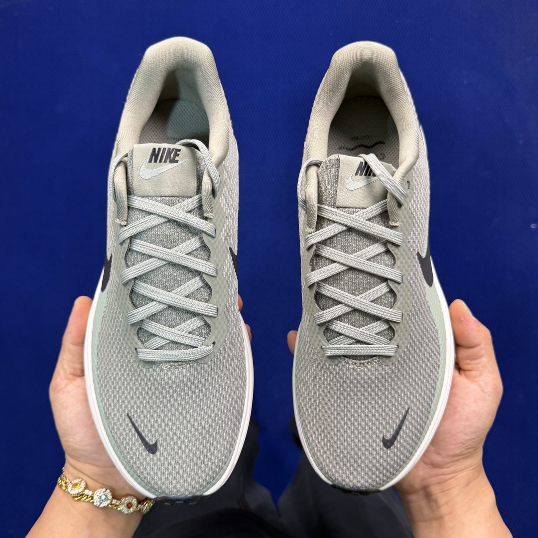 大厂纯原1:1！Nike REVOLUTION 8 跑步鞋公司级 第1色:灰绿货号：HJ9198-300