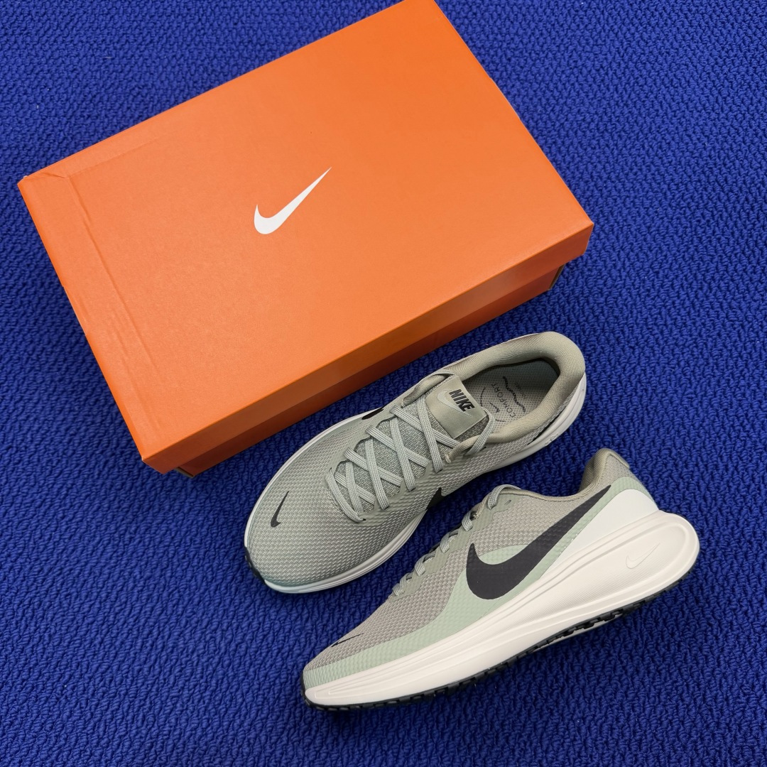 大厂纯原1:1！Nike REVOLUTION 8 跑步鞋公司级 第1色:灰绿货号：HJ9198-300