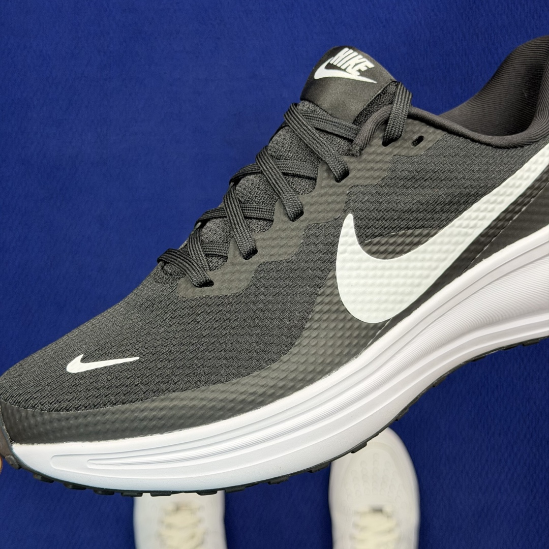 大厂纯原1:1！Nike REVOLUTION 8 跑步鞋公司级 第7色:黑白货号：HJ9198-003
