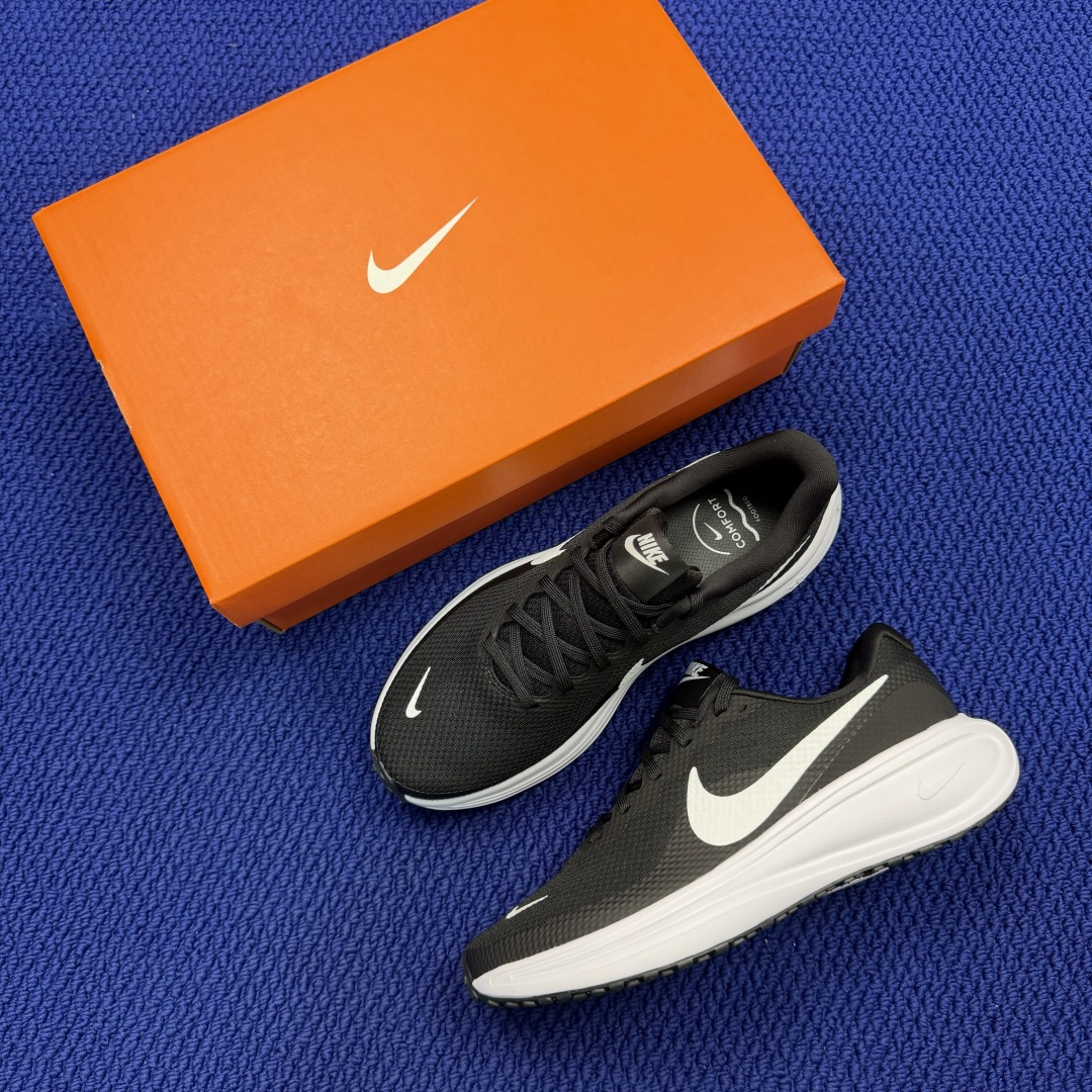 大厂纯原1:1！Nike REVOLUTION 8 跑步鞋公司级 第7色:黑白货号：HJ9198-003