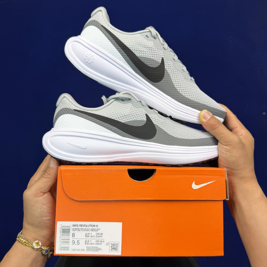 大厂纯原1:1！Nike REVOLUTION 8 跑步鞋公司级 第5色:灰黑货号：HJ9198-300