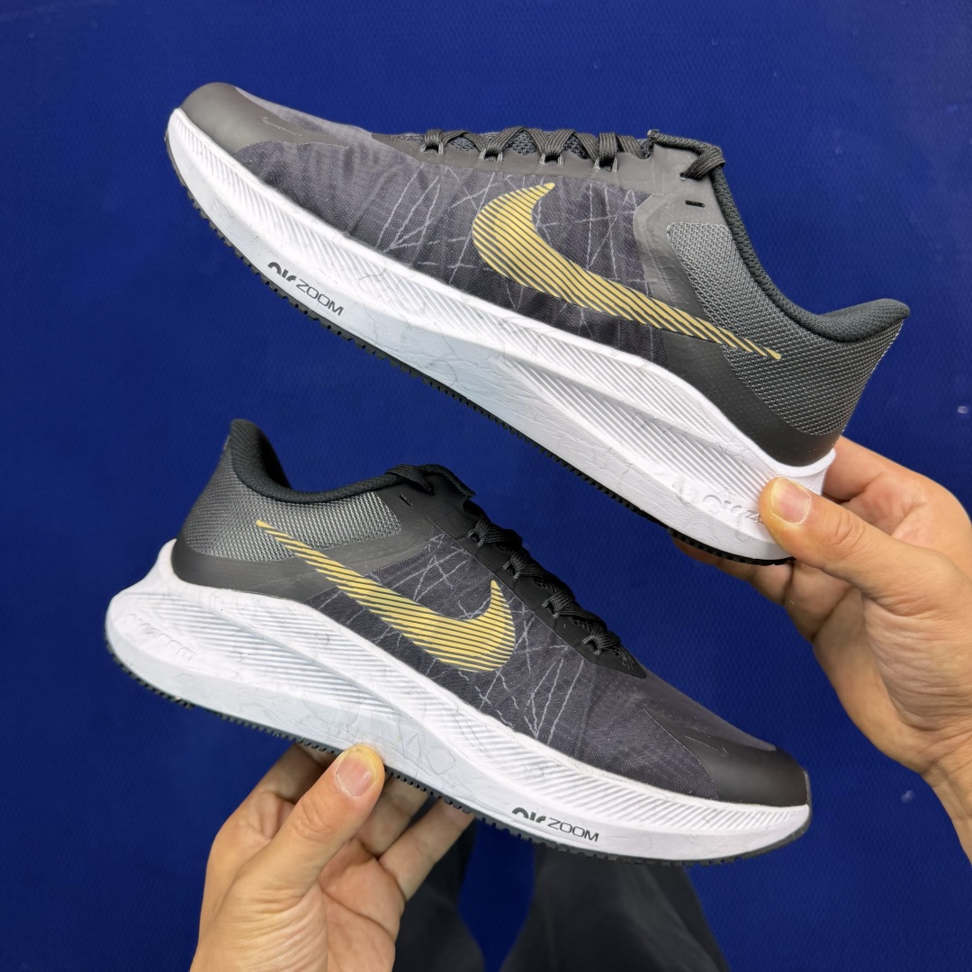 大厂纯原1:1！Nike Zoom Winflo 8 跑步鞋公司级 第3色: 黑白金钩货号：CW3419