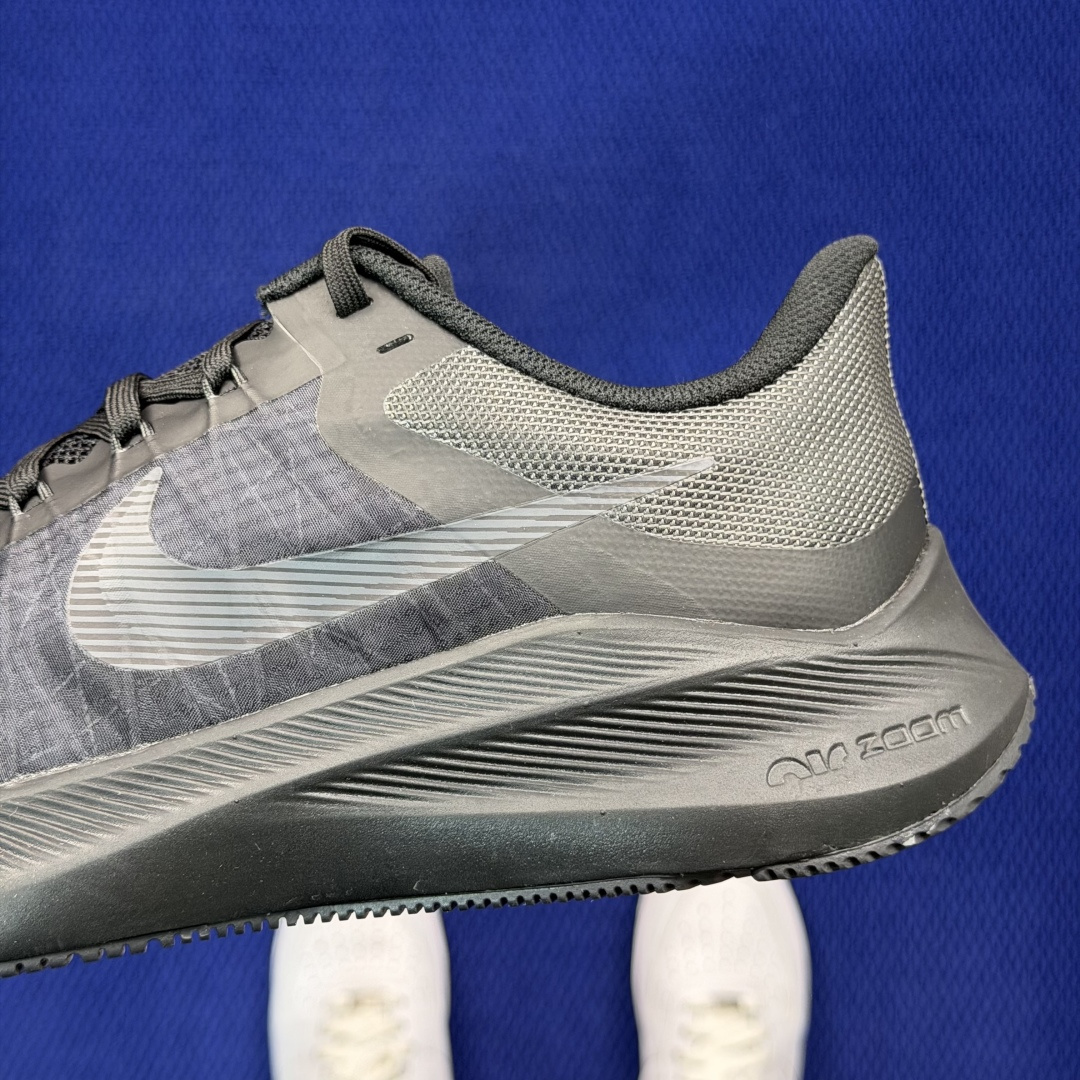 大厂纯原1:1！Nike Zoom Winflo 8 跑步鞋公司级 第4色: 黑武士货号：CW3419-