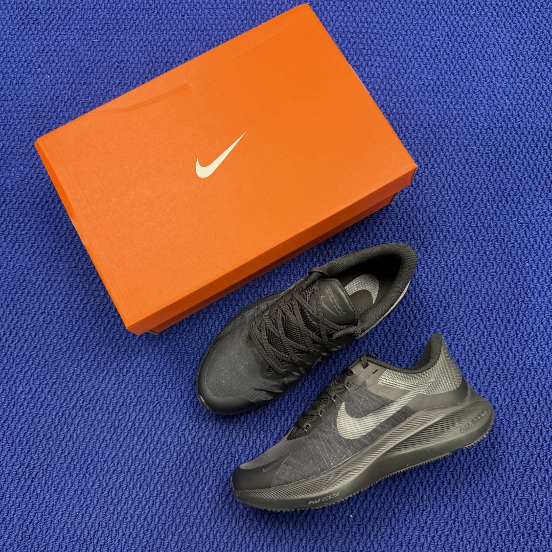 大厂纯原1:1！Nike Zoom Winflo 8 跑步鞋公司级 第4色: 黑武士货号：CW3419-