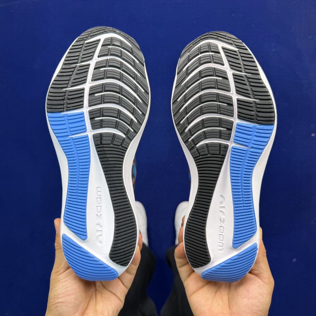 大厂纯原1:1！Nike Zoom Winflo 8 跑步鞋公司级 第7色: 黑白蓝钩货号：CW3419