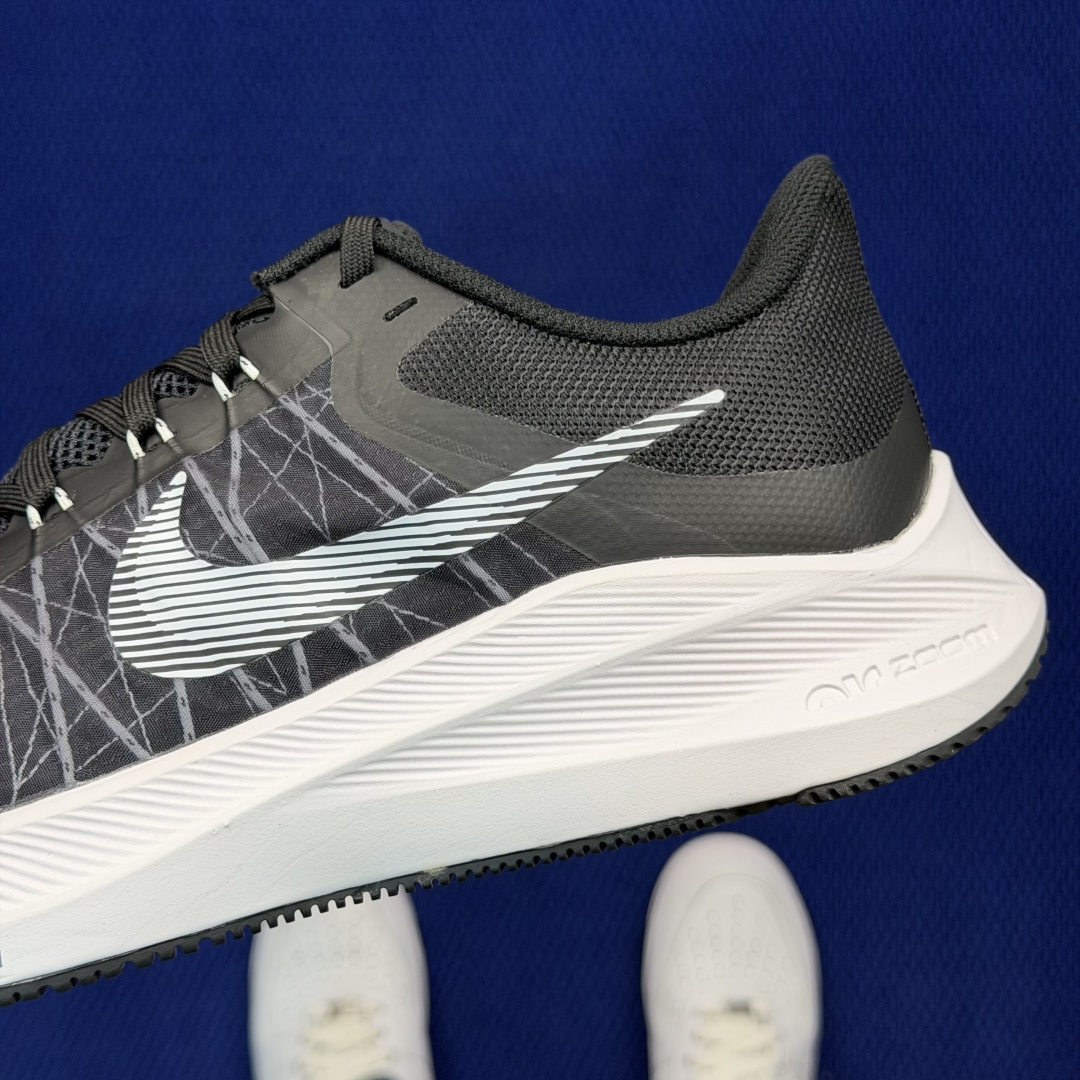 大厂纯原1:1！Nike Zoom Winflo 8 跑步鞋公司级 第8色: 黑白货号：CW3419-0