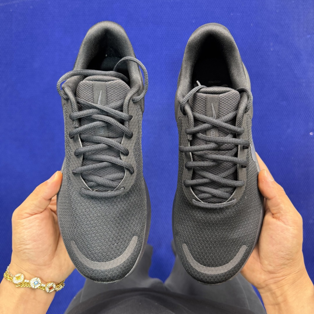 大厂纯原1:1！Nike REVOLUTION 7 跑步鞋公司级 第1色:黑武士货号：FB2207-00
