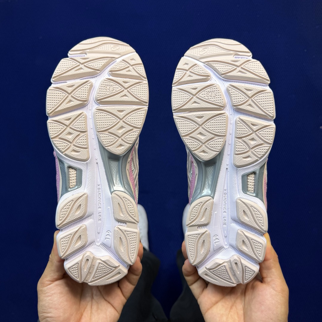 亚瑟士ASICS GEL-NYC系列 复古休闲鞋第6色:1203A571-100粉红色尺码：36-46带
