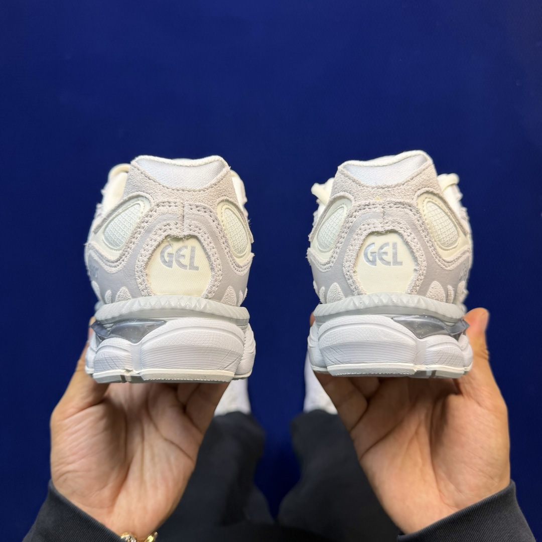 亚瑟士ASICS GEL-NYC系列 复古休闲鞋第11色:1203A739-100白灰尺码：36-46带
