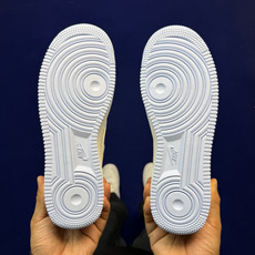 3A空军!第639色:蓝米色Nike Air Force 1 Low百分百原鞋开发!PT市场真正匠心空军 3A空军!第639色:蓝米色Nike Air Force 1 Low百分百原鞋开发!PT市场真正匠心空军