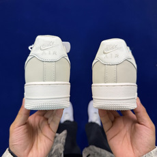 3A空军!第640色:米白色Nike Air Force 1 Low百分百原鞋开发!PT市场真正匠心空军 3A空军!第640色:米白色Nike Air Force 1 Low百分百原鞋开发!PT市场真正匠心空军