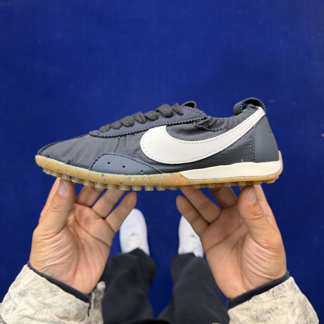 联名款薄底华夫鞋！Jacquemus x Nike Moon Shoe SP正确RB+MD组合大底！货号