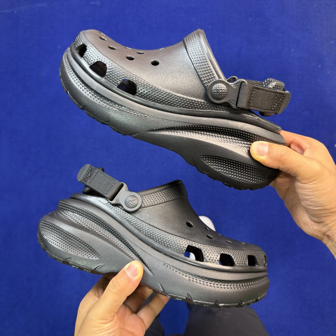 Crocs卡骆驰 洞洞鞋 运动泡芙4色原厂数据复模，双层注塑黑色 尺码：M3-M7 / 34-40M3=