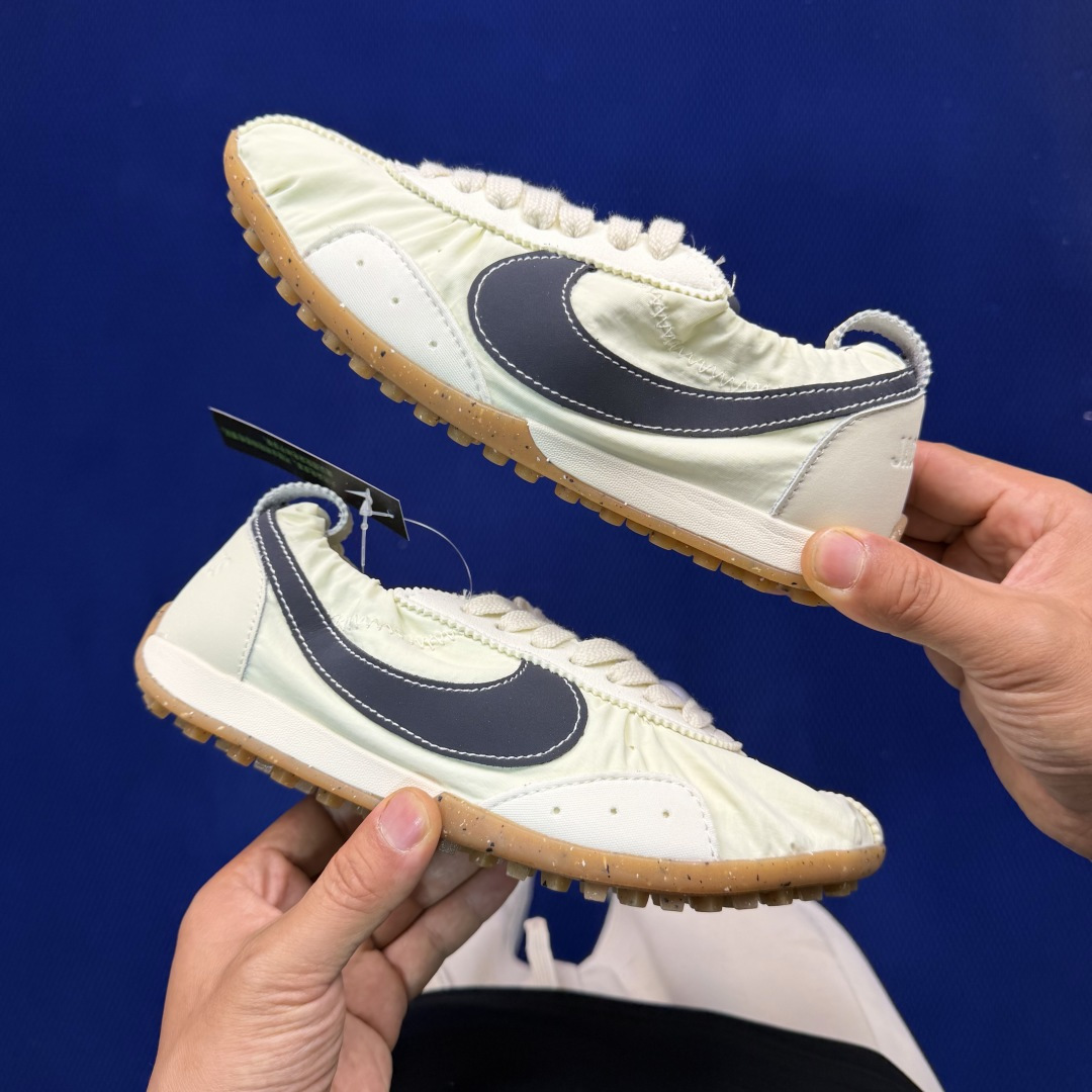 联名款薄底华夫鞋！Jacquemus x Nike Moon Shoe SP正确RB+MD组合大底！货号