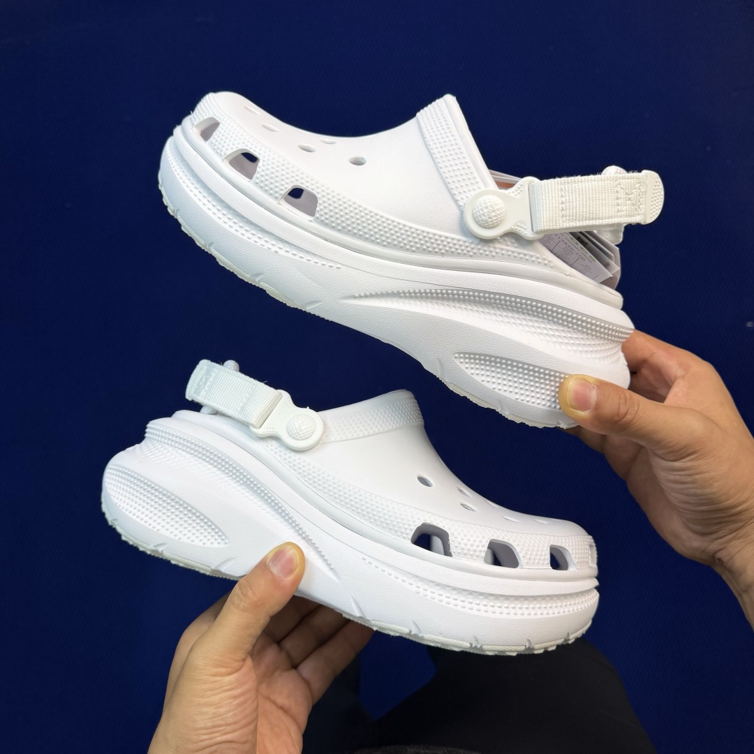 Crocs卡骆驰 洞洞鞋 运动泡芙4色原厂数据复模，双层注塑白色 尺码：M3-M7 / 34-40M3=