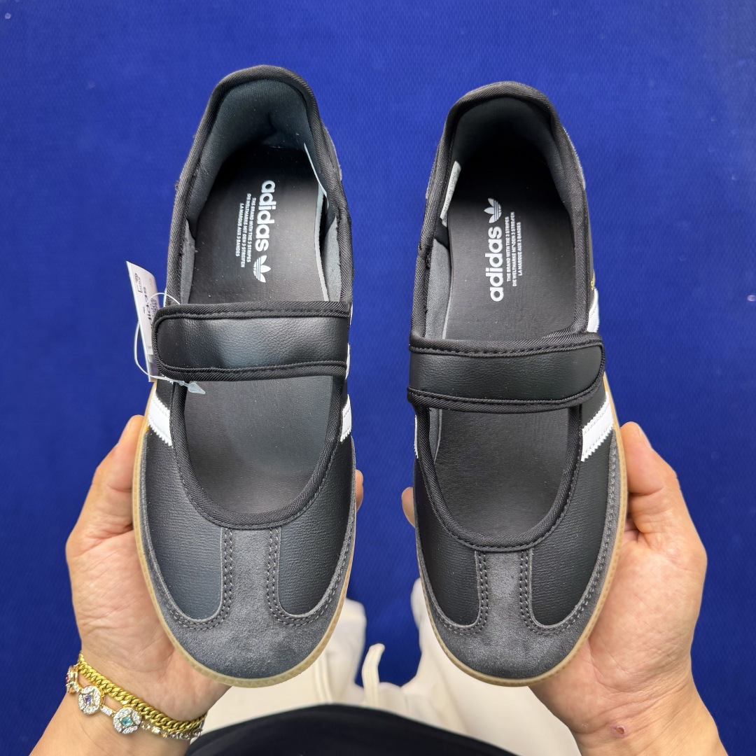 Adidas Originals Samba Jane 桑巴德训 玛丽珍舞鞋货号：JQ6445 黑色尺码