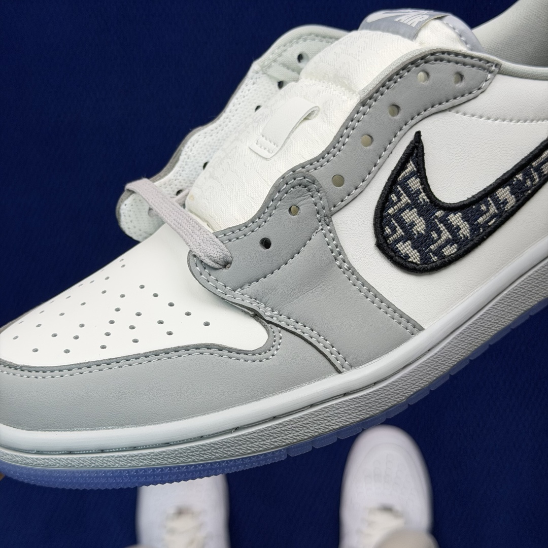 性价比头层aj1！低帮第43色！Nike Air Jordan 1 low 低帮 Dior联名货号CN8