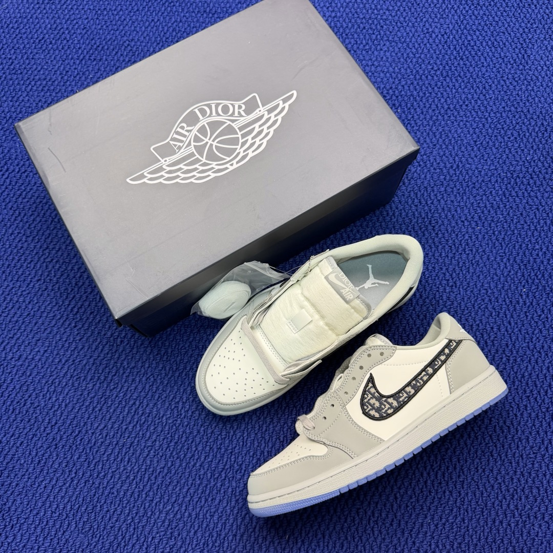 性价比头层aj1！低帮第43色！Nike Air Jordan 1 low 低帮 Dior联名货号CN8