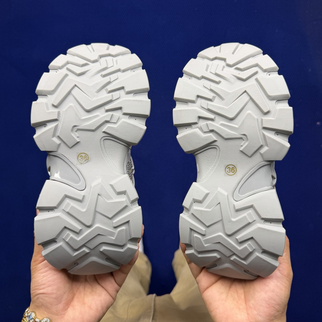 GG-CC 2026 闪钻款GGCC 夏季新品 5CM厚底潮流空灵未来重工老爹鞋模拟出丰富矿物质的明日世