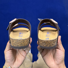 勃肯/博肯 Birkenstock Arizona 潮流柔软 舒适 防磨一字拖鞋真正软木塞大底!鞋底带颗 勃肯/博肯 Birkenstock Arizona 潮流柔软 舒适 防磨一字拖鞋真正软木塞大底!鞋底带颗