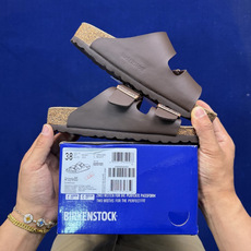 勃肯/博肯 Birkenstock Arizona 潮流柔软 舒适 防磨一字拖鞋真正软木塞大底!鞋底带颗 勃肯/博肯 Birkenstock Arizona 潮流柔软 舒适 防磨一字拖鞋真正软木塞大底!鞋底带颗