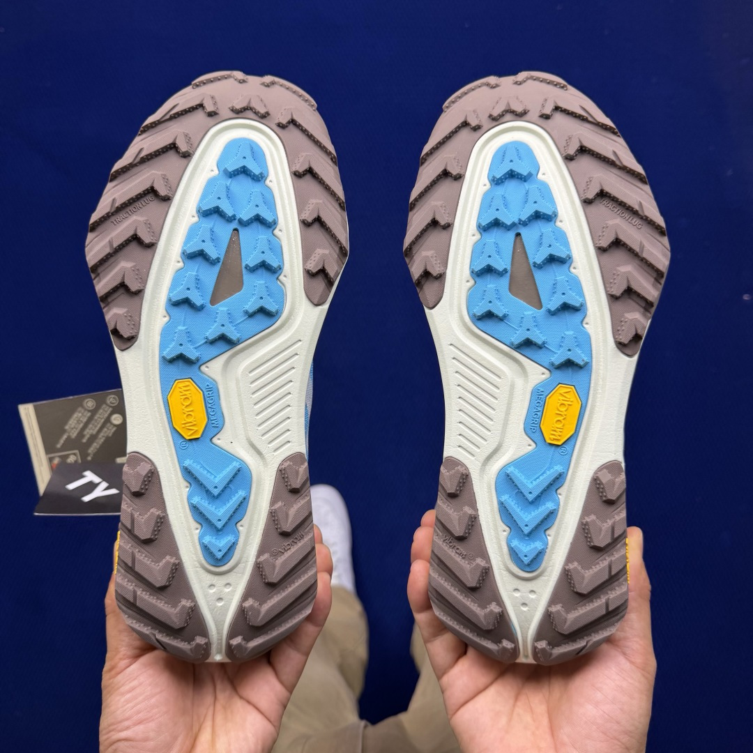 Nike ACG Zegama 越野跑鞋 第5色:天蓝色货号：HV8113-400尺码：36-45带半码