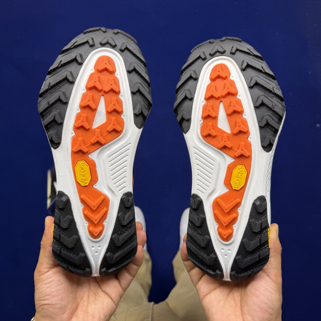 Nike ACG Zegama 越野跑鞋 第14色:黑橘货号：HV8113-114尺码：36-45带半码