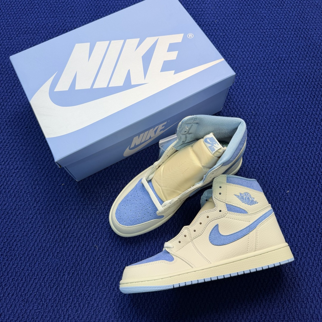 性价比头层aj1高帮！长期补货Nike Air Jordan 1 high第52色: 麂皮蓝色货号：FD