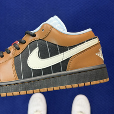 主推价格优势私DF版 顶级性价比低帮!第183色:深棕色Air Jordan AJ1 Low 低帮系列鞋 主推价格优势私DF版 顶级性价比低帮!第183色:深棕色Air Jordan AJ1 Low 低帮系列鞋