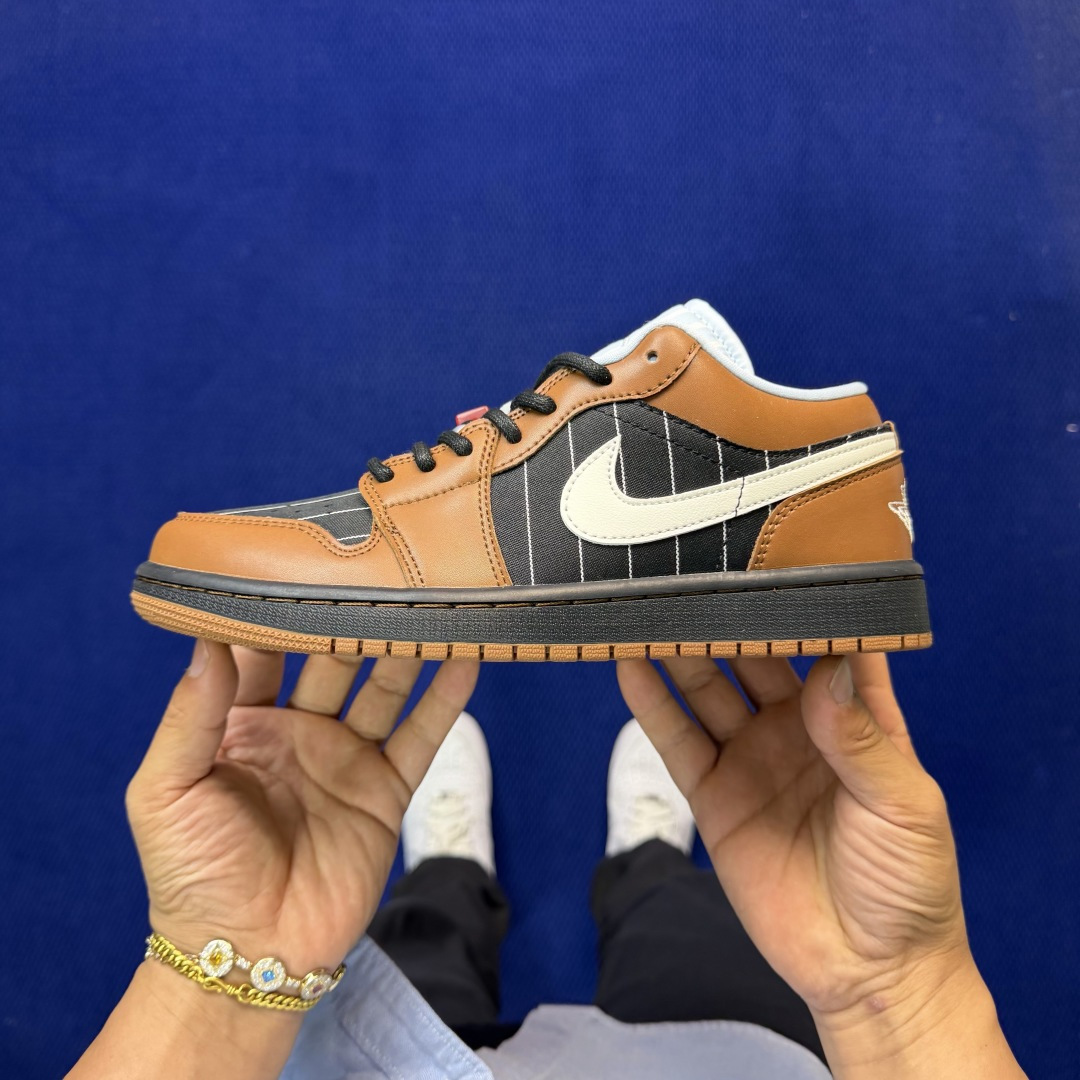主推价格优势私DF版 顶级性价比低帮！第183色:深棕色Air Jordan AJ1 Low 低帮系列鞋