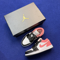 主推价格优势私DF版 顶级性价比低帮!第185色:白粉Air Jordan AJ1 Low 低帮系列鞋型 主推价格优势私DF版 顶级性价比低帮!第185色:白粉Air Jordan AJ1 Low 低帮系列鞋型