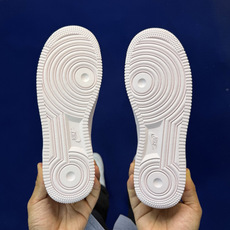 3A空军!第641色:浅粉Nike Air Force 1 Low百分百原鞋开发!PT市场真正匠心空军! 3A空军!第641色:浅粉Nike Air Force 1 Low百分百原鞋开发!PT市场真正匠心空军!