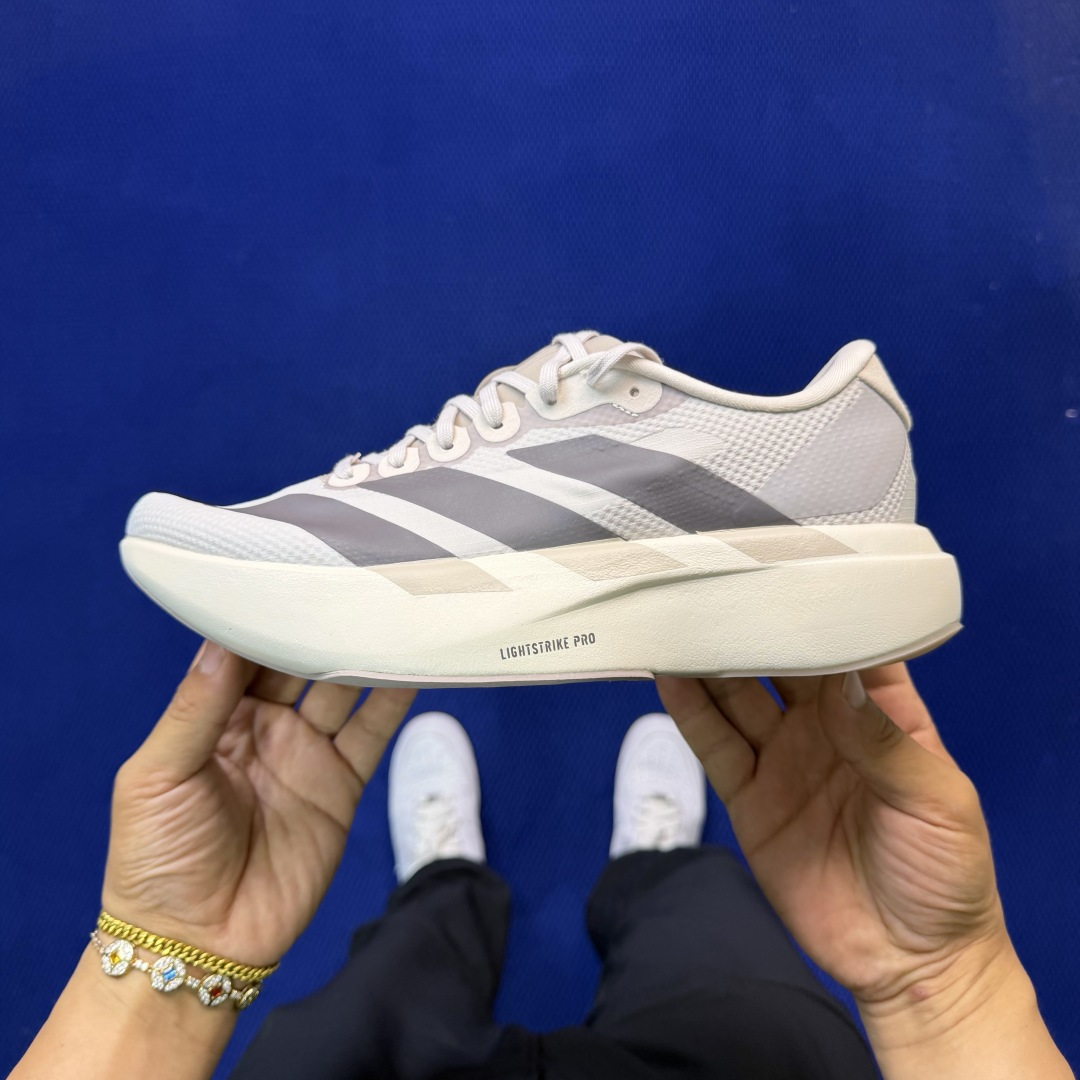 新版 AD Adizero Evo SL 阿迪达斯马拉松跑步鞋轻量Q弹缓震跑鞋新体验！第35色:灰褐色货