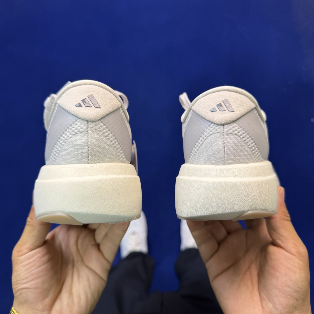 新版 AD Adizero Evo SL 阿迪达斯马拉松跑步鞋轻量Q弹缓震跑鞋新体验！第35色:灰褐色货