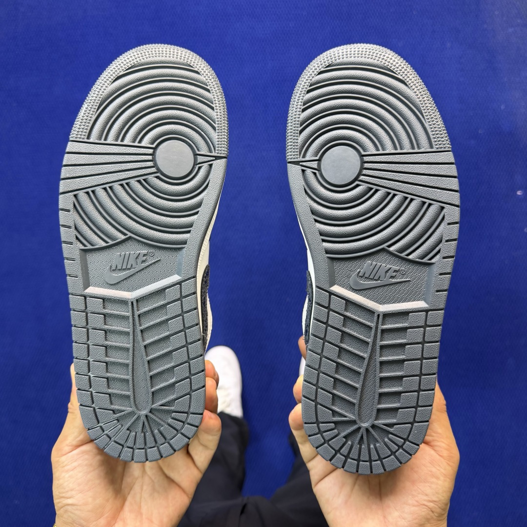 AJ1Low低帮：煤黑帆白市售最强低帮 天花板品质！市面唯一正确版本 全鞋正品原材料II0595-001