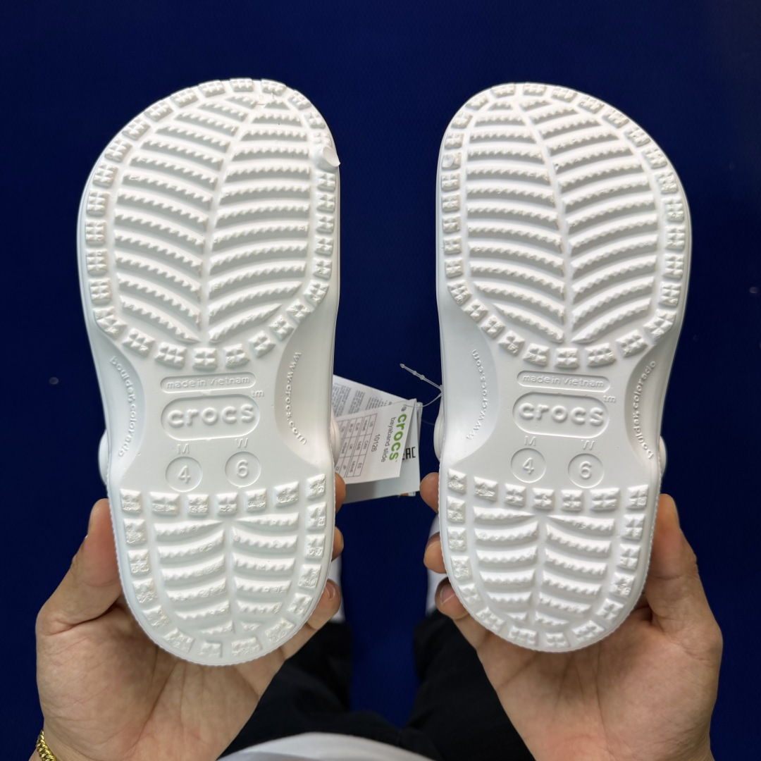Crocs卡骆驰 洞洞鞋 贝雅经典6色！白原厂数据复模，双层注塑尺码：M4-M10 / 36-44M3=