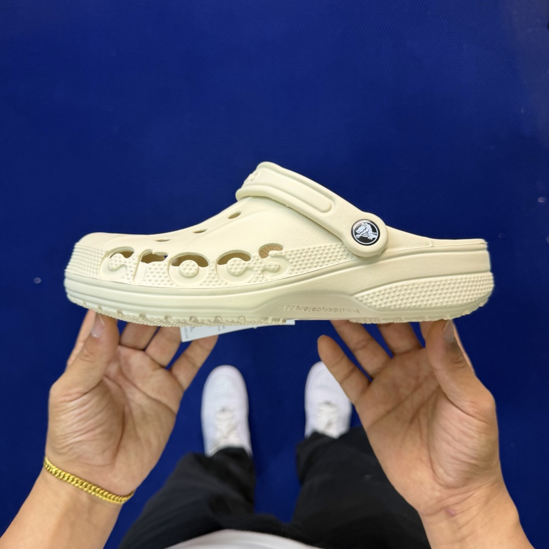 Crocs卡骆驰 洞洞鞋 贝雅经典6色！骨白原厂数据复模，双层注塑尺码：M4-M10 / 36-44M3