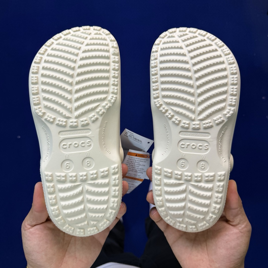 Crocs卡骆驰 洞洞鞋 贝雅经典6色！骨白原厂数据复模，双层注塑尺码：M4-M10 / 36-44M3