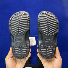 Crocs卡骆驰 洞洞鞋 贝雅经典6色!黑原厂数据复模,双层注塑尺码:M4-M10 / 36-44M3= Crocs卡骆驰 洞洞鞋 贝雅经典6色!黑原厂数据复模,双层注塑尺码:M4-M10 / 36-44M3=