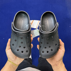 Crocs卡骆驰 洞洞鞋 贝雅经典6色!黑原厂数据复模,双层注塑尺码:M4-M10 / 36-44M3= Crocs卡骆驰 洞洞鞋 贝雅经典6色!黑原厂数据复模,双层注塑尺码:M4-M10 / 36-44M3=