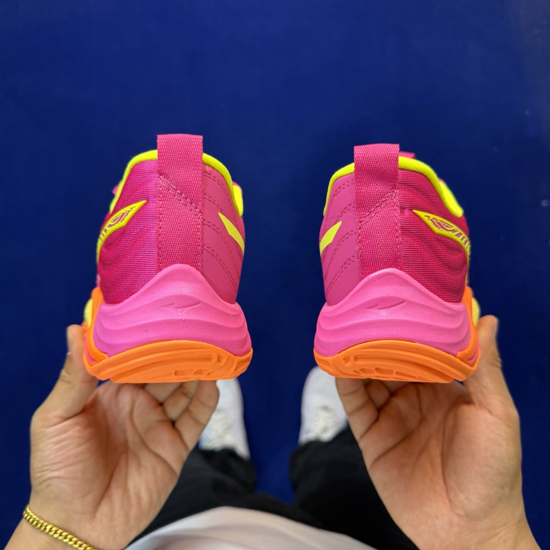 外贸爆款 美津侬训练鞋 第11色！Mizuno WAVE MOMENTUM ELITE 低帮 训练鞋货号