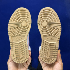 主推价格优势私DF版 顶级性价比低帮!第187色:蘑菇🍄白刺绣Air Jordan AJ1 Low 低帮 主推价格优势私DF版 顶级性价比低帮!第187色:蘑菇🍄白刺绣Air Jordan AJ1 Low 低帮