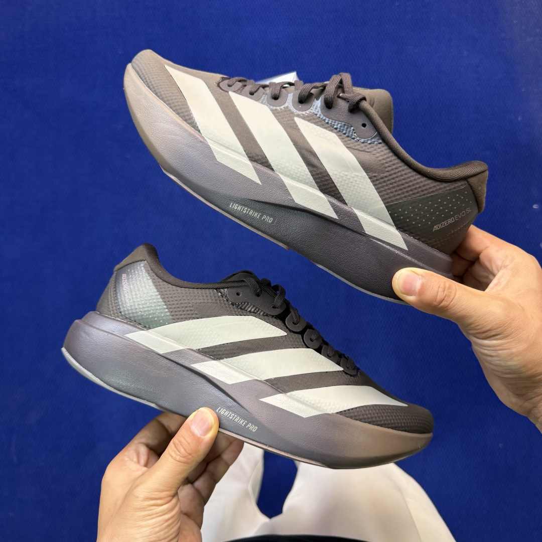 新版 AD Adizero Evo SL 阿迪达斯马拉松跑步鞋轻量Q弹缓震跑鞋新体验！第37色:褐色货号