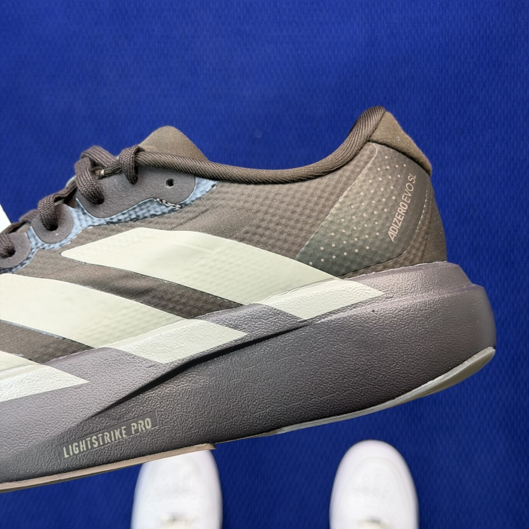 新版 AD Adizero Evo SL 阿迪达斯马拉松跑步鞋轻量Q弹缓震跑鞋新体验！第37色:褐色货号