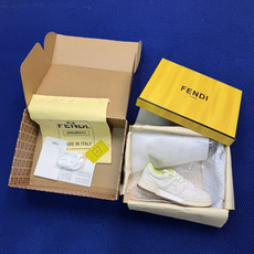 Fendi芬迪情侣款板鞋41色!#全身20几个细节点全部做到一致还原 吊打市面所有版本 独家原装套装配件 Fendi芬迪情侣款板鞋41色!#全身20几个细节点全部做到一致还原 吊打市面所有版本 独家原装套装配件