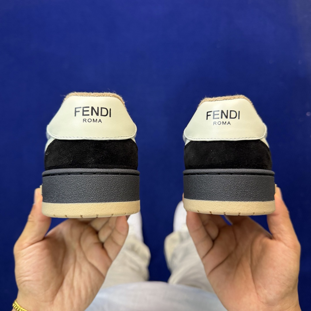 Fendi芬迪情侣款板鞋41色！#全身20几个细节点全部做到一致还原 吊打市面所有版本 独家原装套装配件